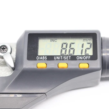 Høj præcision 0.001 mm batteritype batteriets levetid cr1632 batteri elektroniske ydre diameter mikrometer 0-25 mm med LCD-digital mikrometer digital skydelære