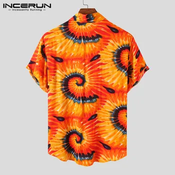 INCERUN 2021 Mænd Hawaiian Shirt i batik Print Streetwear Korte Ærmer Revers Bluse Åndbar Smarte Sommer Ferie Casual Camisa