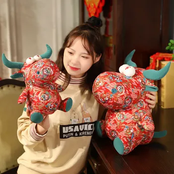 Blød Kinesisk Stil Kvæg Toy Nye År Mascot Ko Dukke Udstoppede Dyr Røde Kvæg Dukke Broderet Høj Kvalitet Fødselsdag Gaver